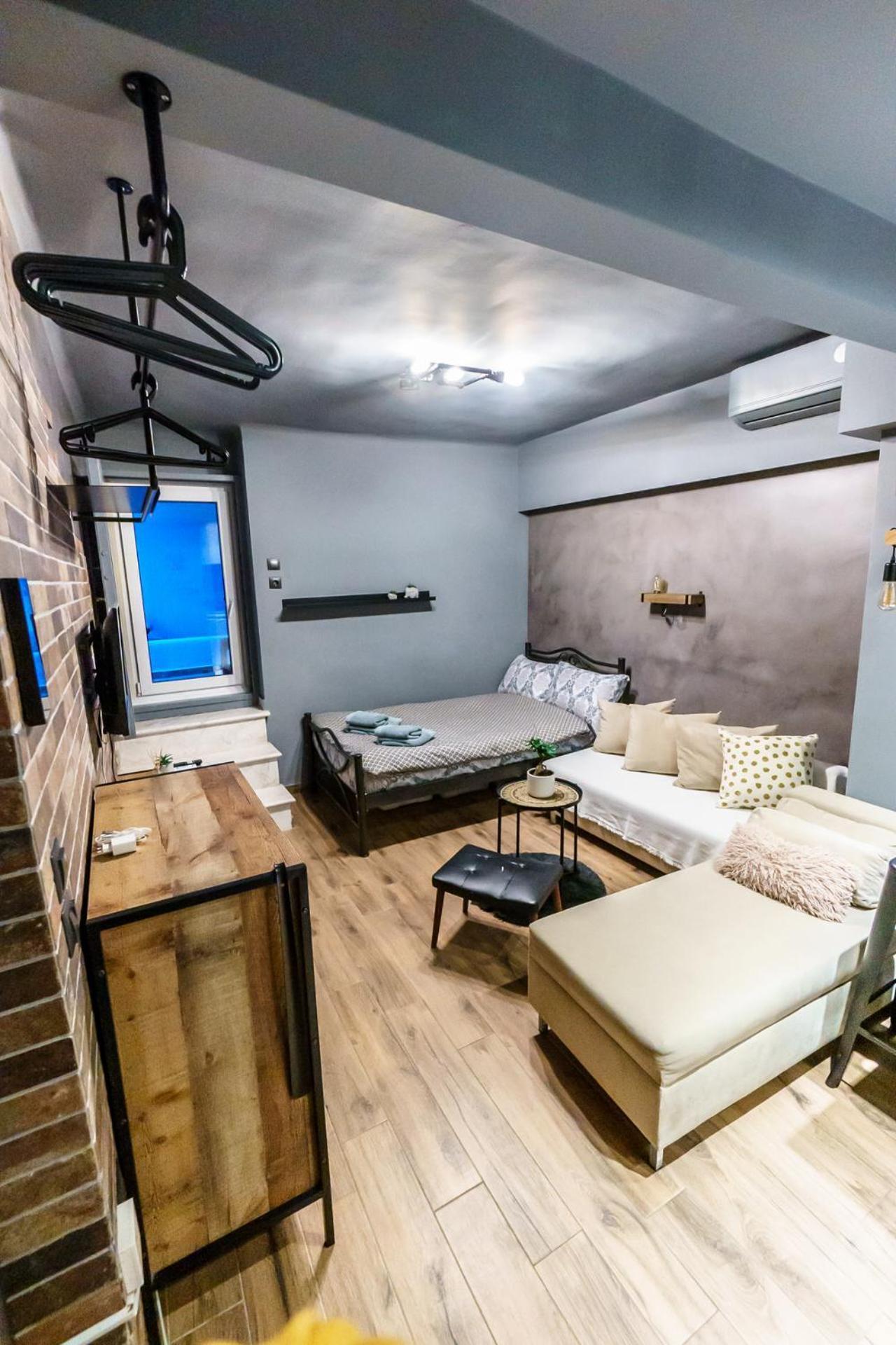Happiness Studio With Terrace. Thessaloníki Eksteriør bilde